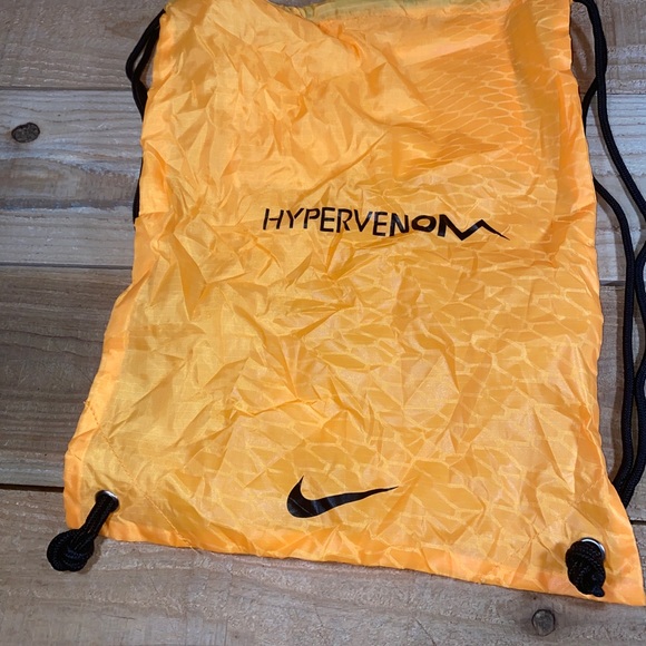 Nike Hypervenom Phantom III FG Orange Sz 6M/7.5W